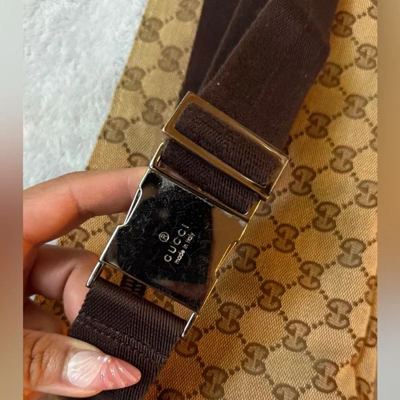Gucci GG Canvas Belt Bag - Picture 12 of 14